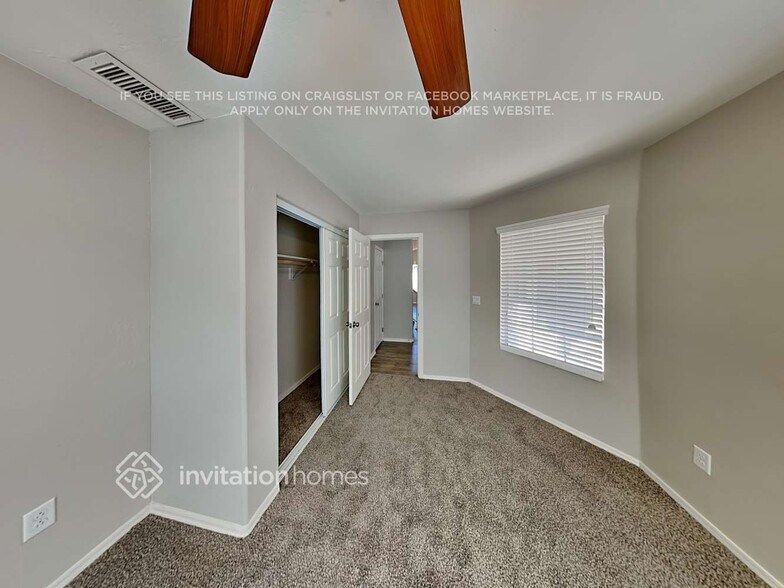 Building Photo - 7364 E Lobo Ave
