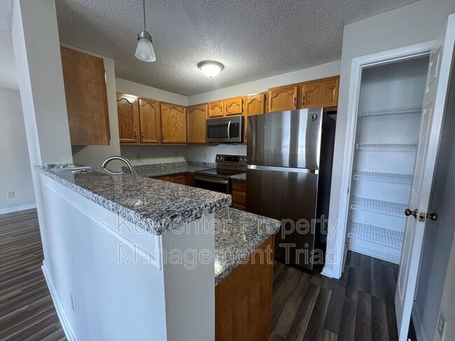 Building Photo - 3646 Morris Farm Dr