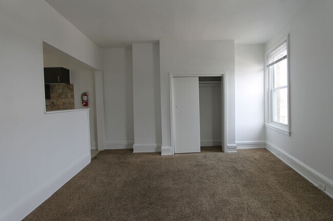 Building Photo - 7118 Germantown Ave