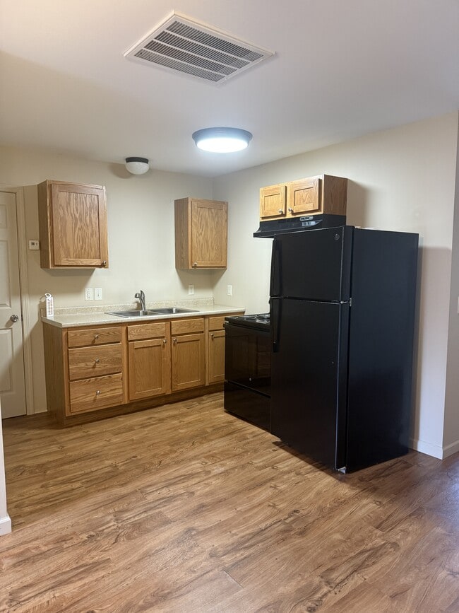 Building Photo - 3521 Mint Rd