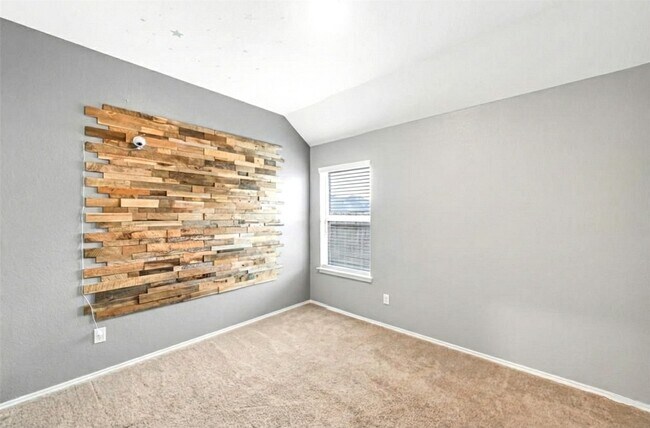 Building Photo - 17439 Chester Valley Trail