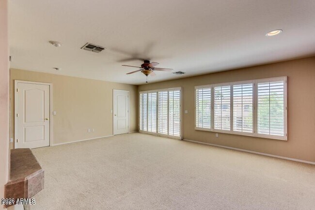 Building Photo - 1705 E Coconino Dr