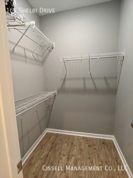 Building Photo - 165 N Shelbi Dr