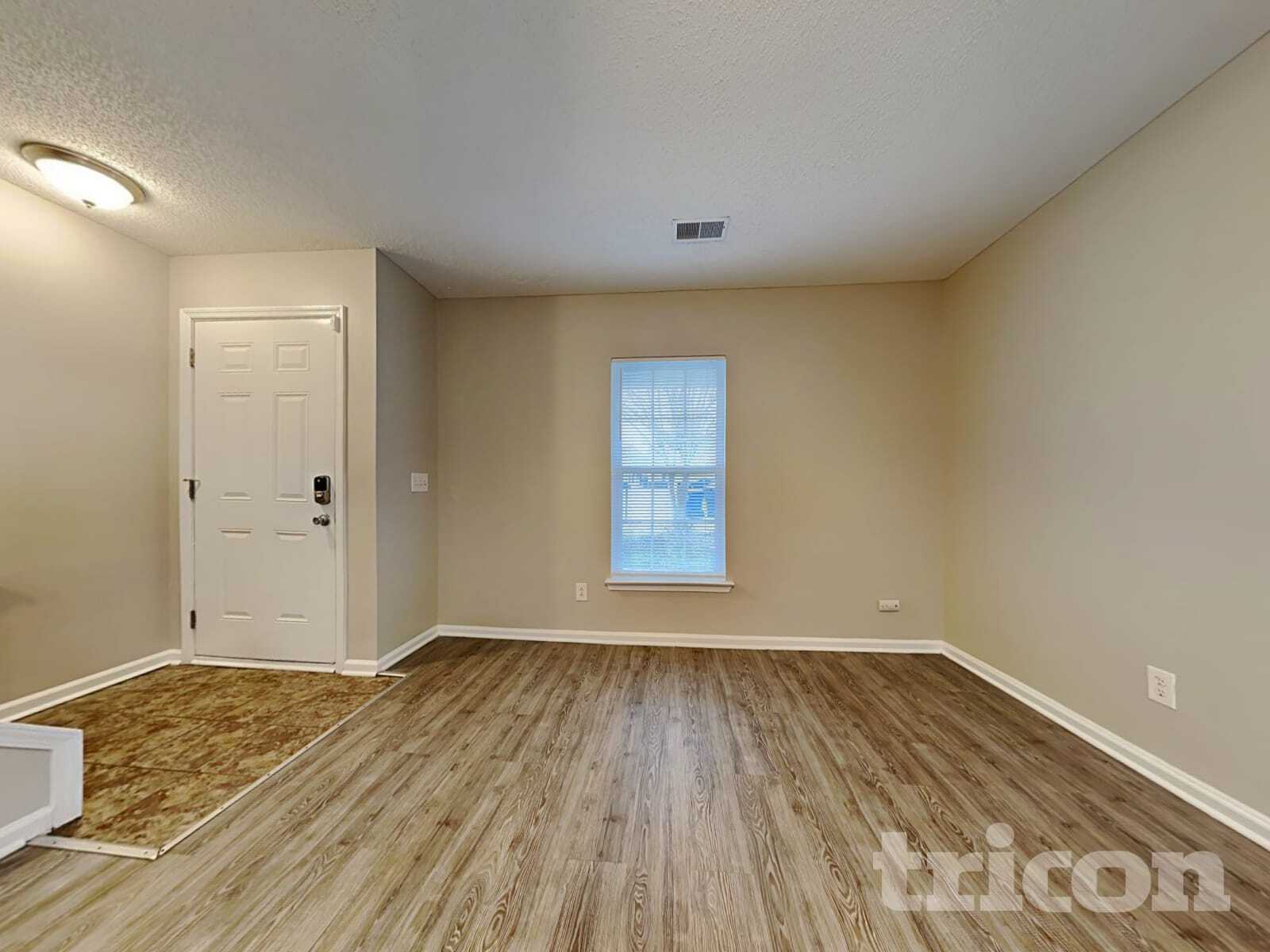 Building Photo - 76 Springway Dr