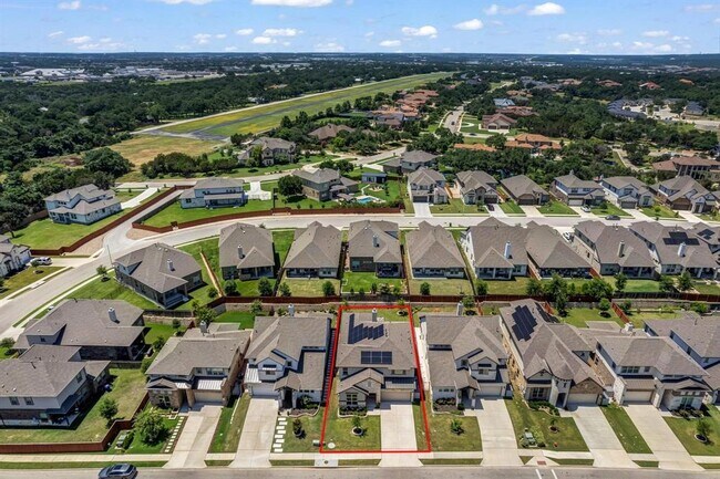 Building Photo - 2907 Zelma Dr