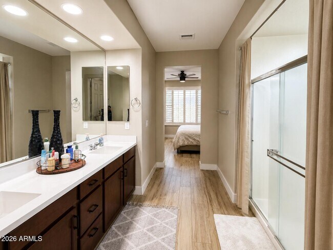 Building Photo - 25959 W Sands Dr