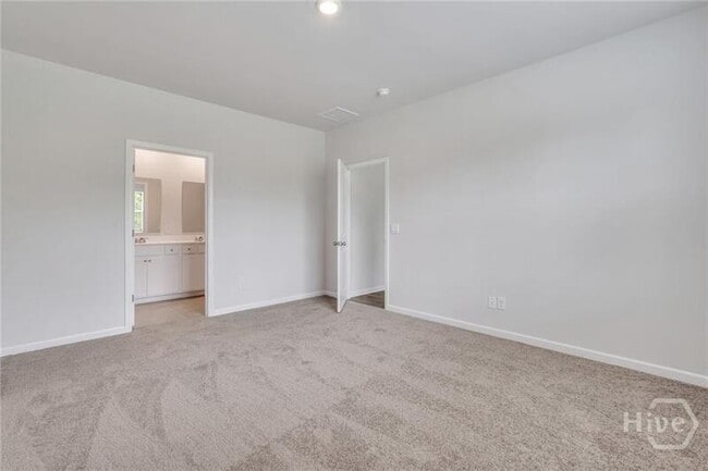 Building Photo - 201 Coby Ln