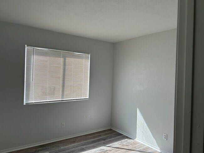 Building Photo - Single Story North Las Vegas Home