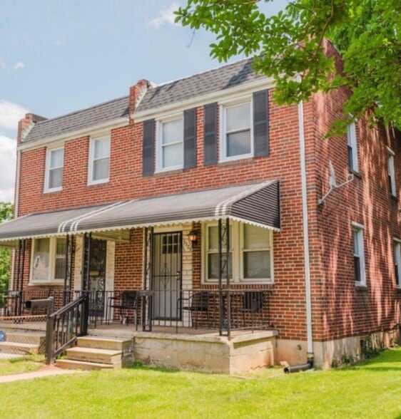 Primary Photo - 3329 Ingleside Ave