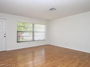 Building Photo - 4553 Beechwood Lake Dr