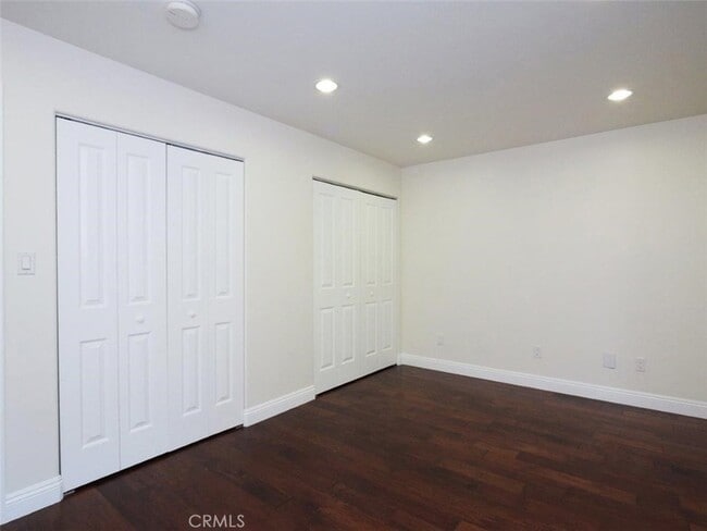 Building Photo - 26771 Menominee Pl