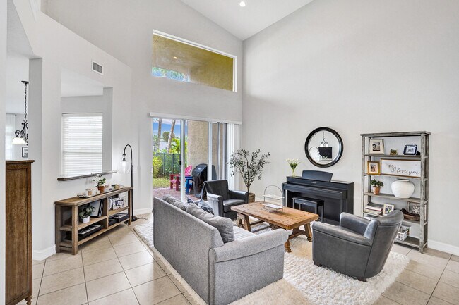 Building Photo - 8876 Sandy Crest Ln