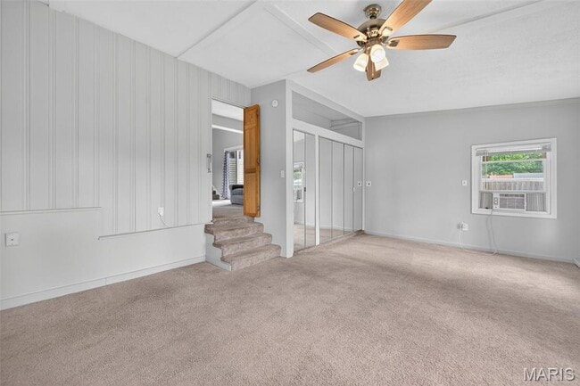 Building Photo - 340 Hillcrest Blvd
