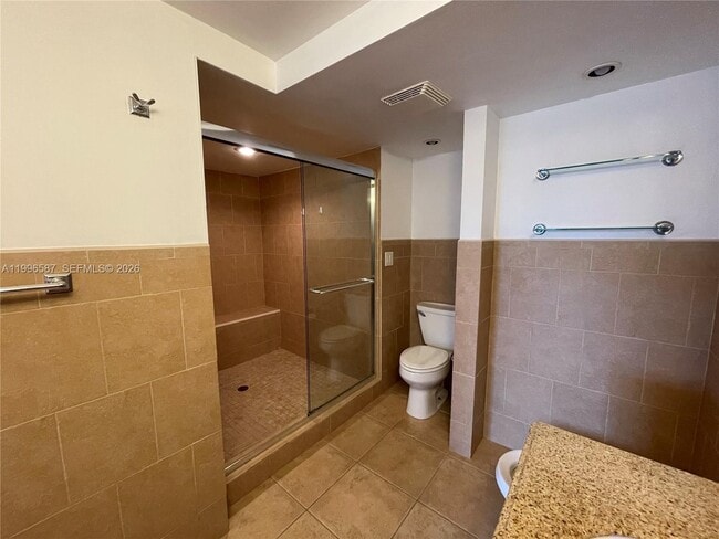 Building Photo - 4009 N Cypress Dr