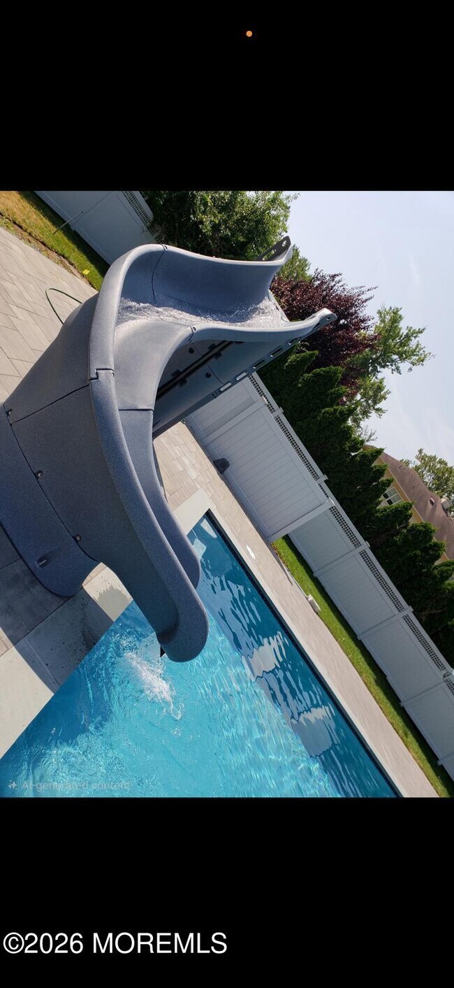 Building Photo - 107 Grant Ave