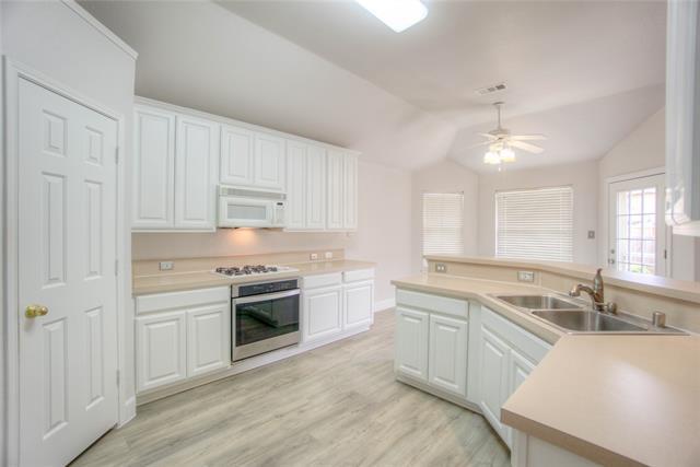 Building Photo - 4909 Clove Ct
