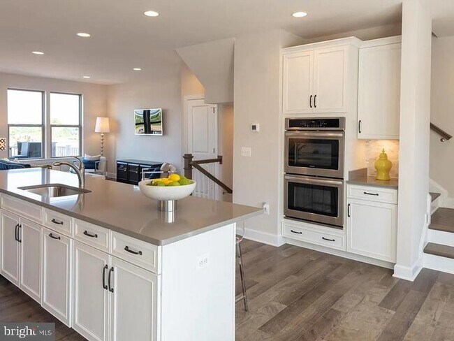 Building Photo - 10508 Ratcliffe Trl