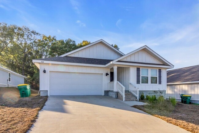 Building Photo - 3021 Jane Ln