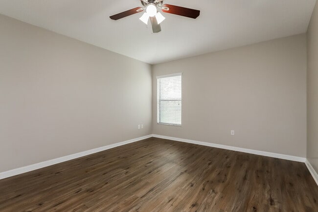 Building Photo - 14225 Stockwell Ln