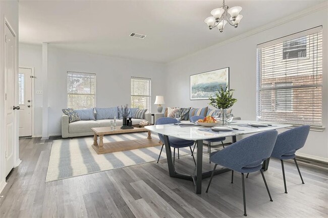 Building Photo - 1104 Canoe Cove