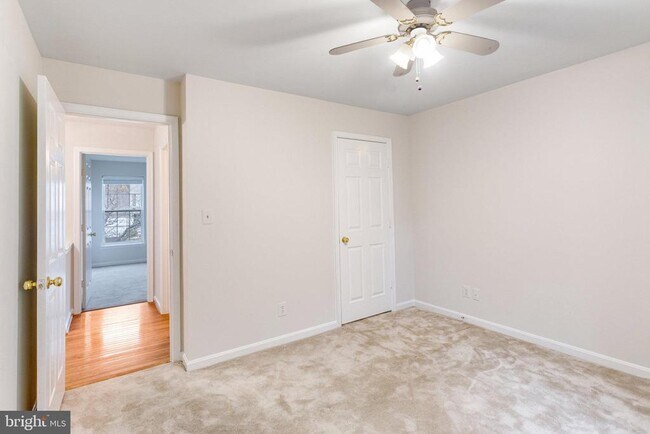 Building Photo - 15385 Bevanwood Dr