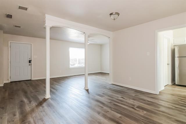 Building Photo - 608 San Carlos Dr