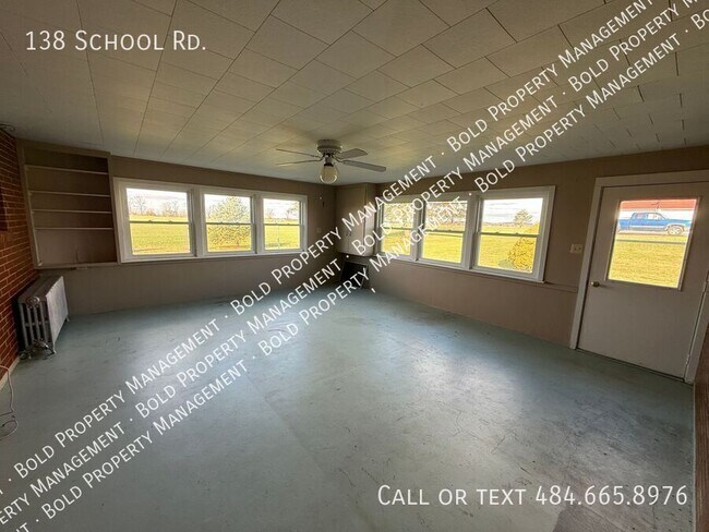 Building Photo - 138 School Rd