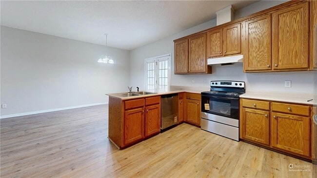 Building Photo - 119 Hobbs St