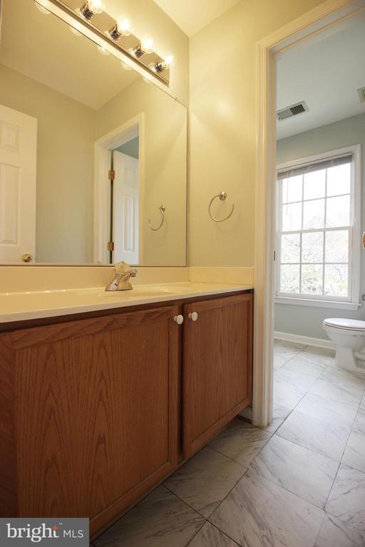 Building Photo - 243 Winter Walk Dr