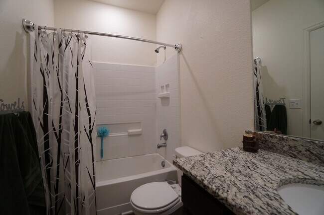 Building Photo - 6214 Meadowbank Ln
