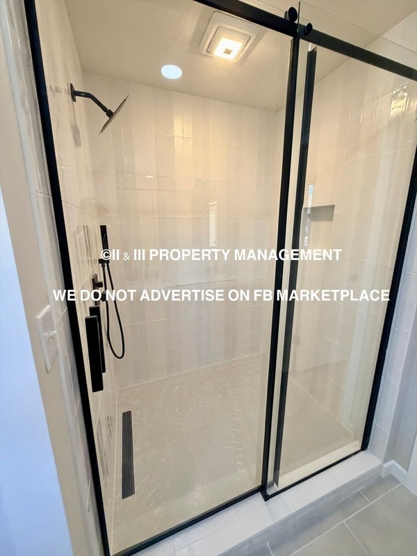 Building Photo - 9209 Hayes Dr