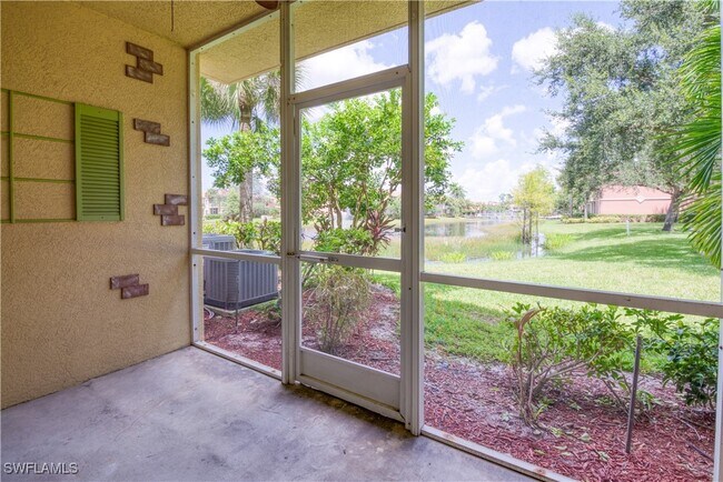 Building Photo - 20221 Estero Gardens Cir