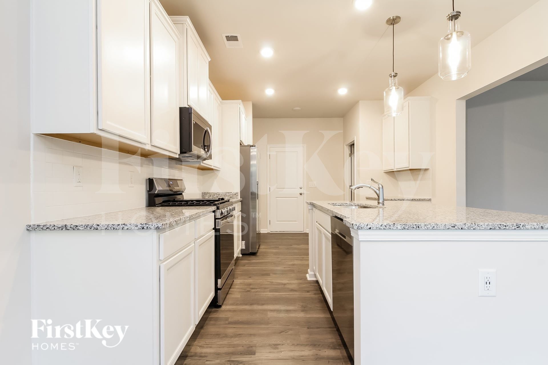 Building Photo - 721 Ridgemoor Trl