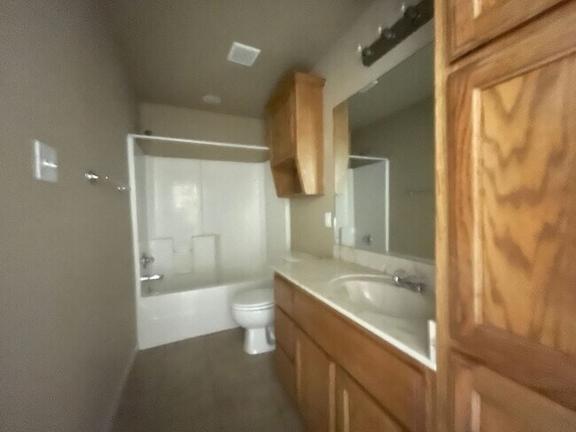 Building Photo - 1310 Powder River Dr