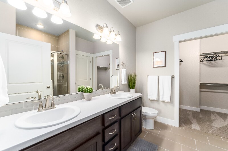 Building Photo - 4612 Hahns Peak Dr