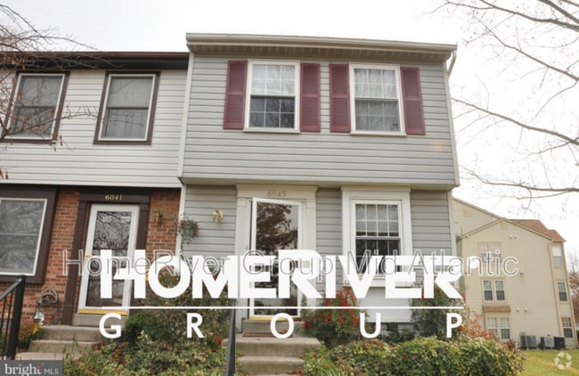 Building Photo - 6043 Rowanberry Dr