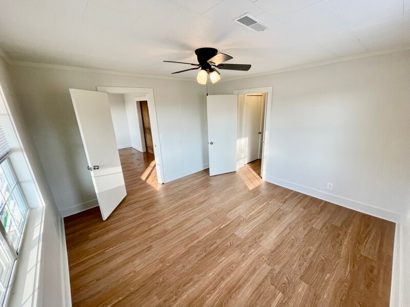 Building Photo - 1601 Levee Rd
