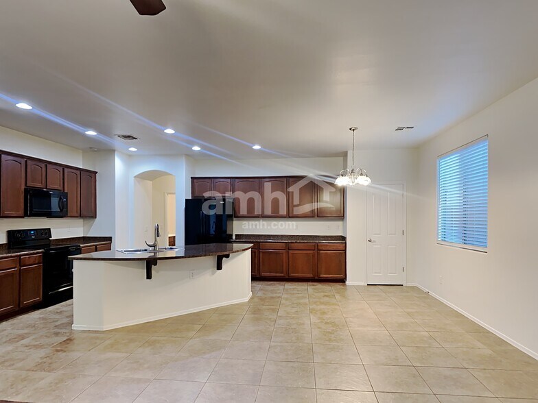 Building Photo - 18134 W Purdue Ave