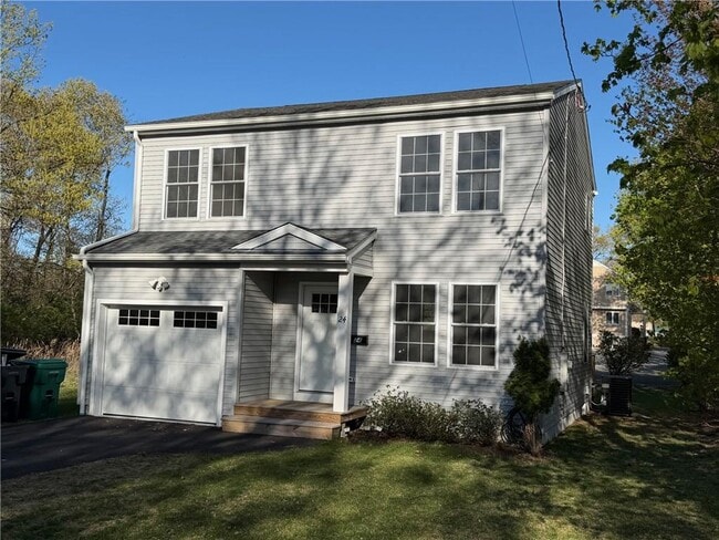 Building Photo - 24 Blackburn St