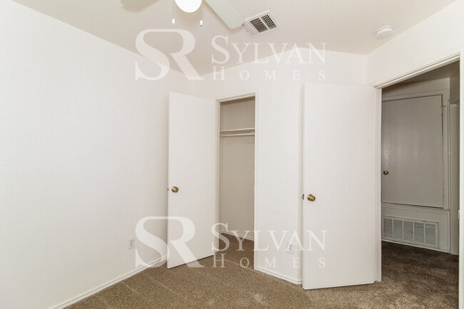 Building Photo - At Last, This Is What You Have Been Searching For!