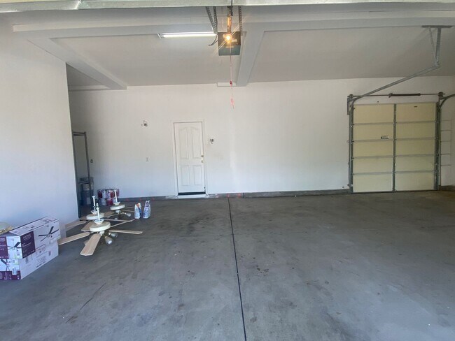 Building Photo - AVAILABLE BY 1/1/26 - ELEGANT AND SPACIOUS 4 BED, 4 BATH 2 STORY HOME WITH VIEWS OF EL DORADO HILLS