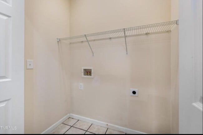 Building Photo - 176 S Austin Springs Rd