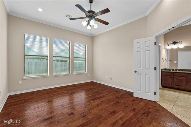 Building Photo - 1124 Crystal Creek Dr