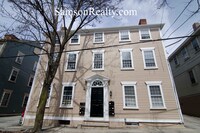 Building Photo - 84 Transit St