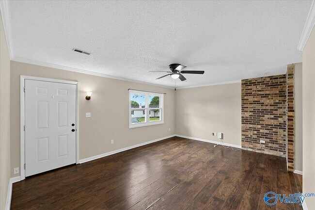 Building Photo - 13847 Mariellen Rd