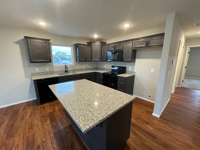 Building Photo - New Build ! Everything new for a great price!