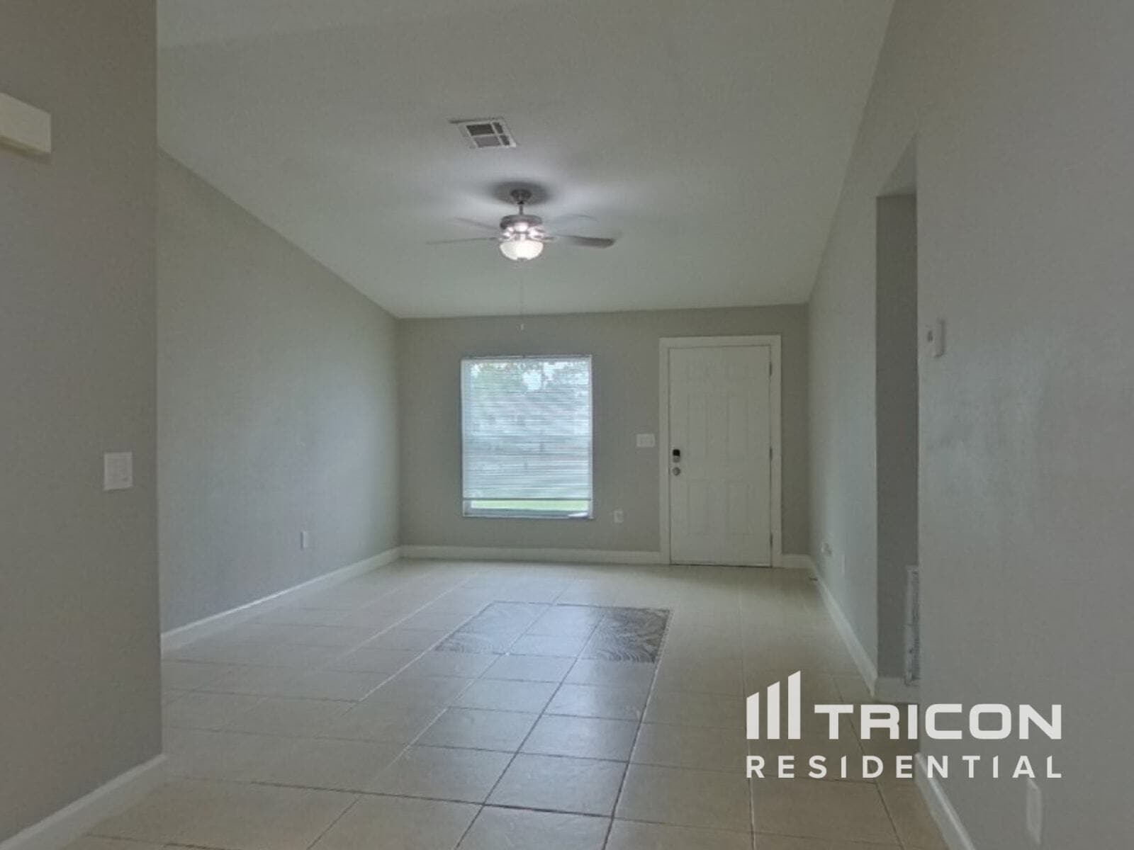 Building Photo - 817 Palermo Ct