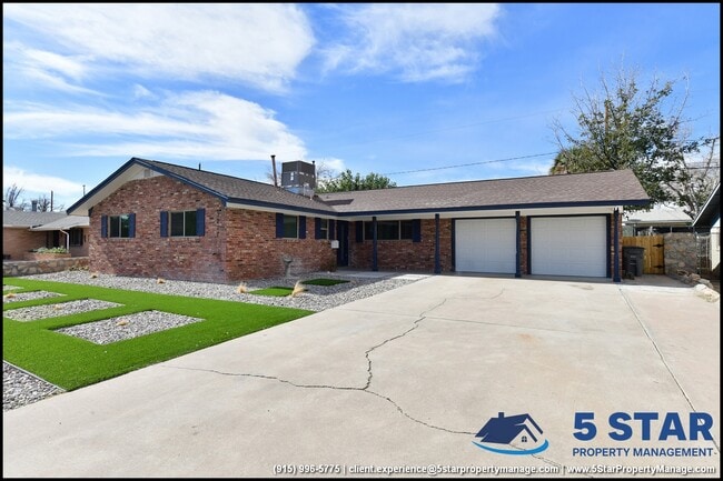 Building Photo - 3217 Wedgewood Dr