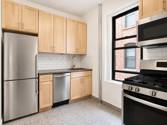 Floorplan - 615 Fort Washington Avenue