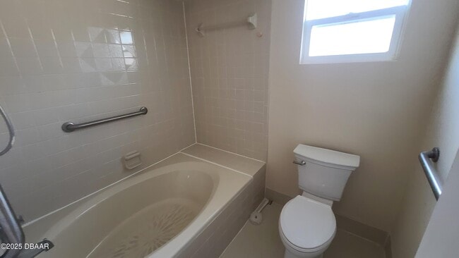 Building Photo - 176 Snowgoose Ct